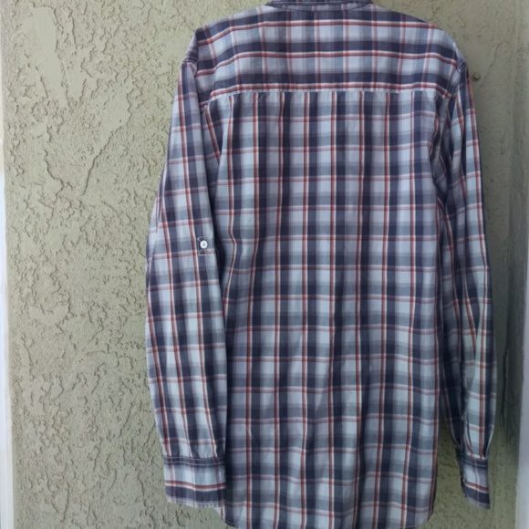 Michael Brandon button down pocketed shirt - Picture 2 of 8